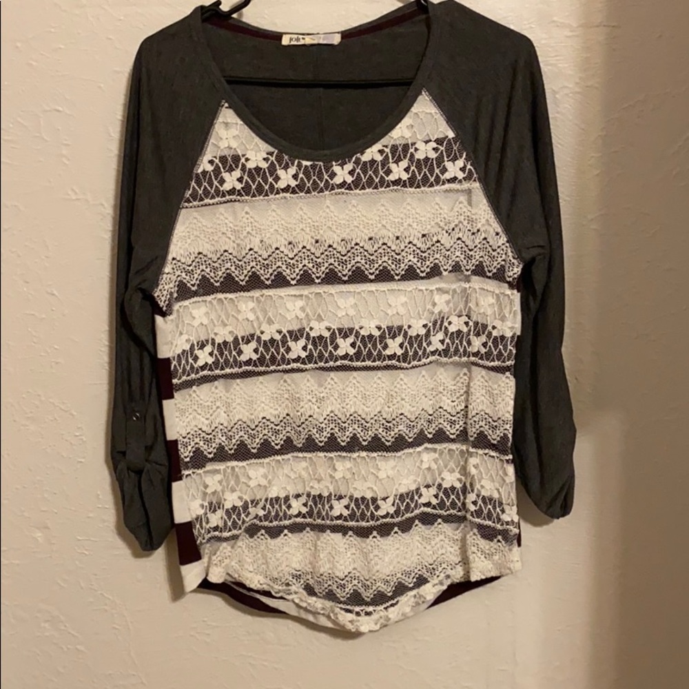 3/4 sleeved top